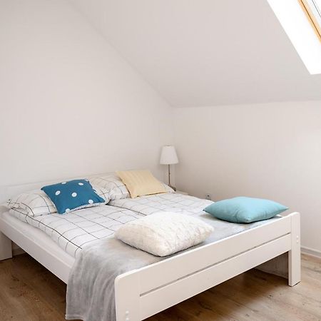 Emma Apartamenty Gostyn  Bagian luar foto