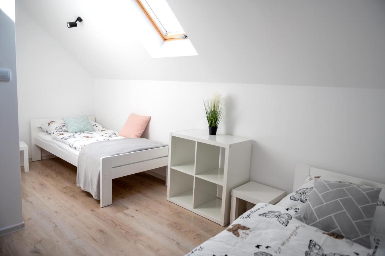 Emma Apartamenty Gostyn  Bagian luar foto