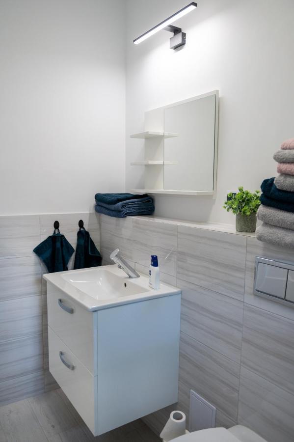 Emma Apartamenty Gostyn  Bagian luar foto